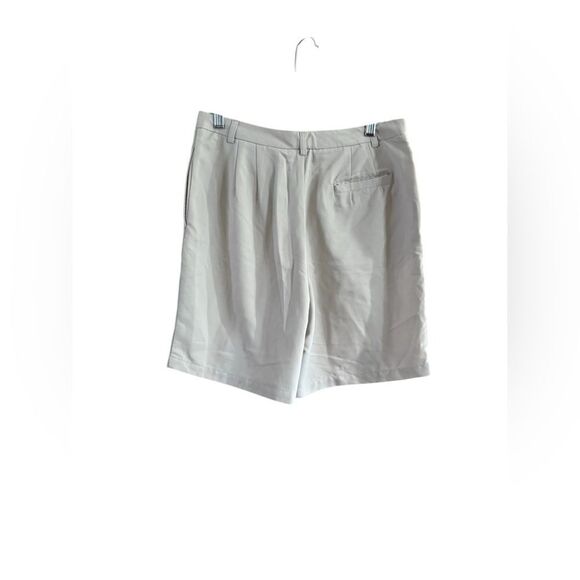 Geoffrey Beene Cream Shorts Size 10 - Picture 3 of 7